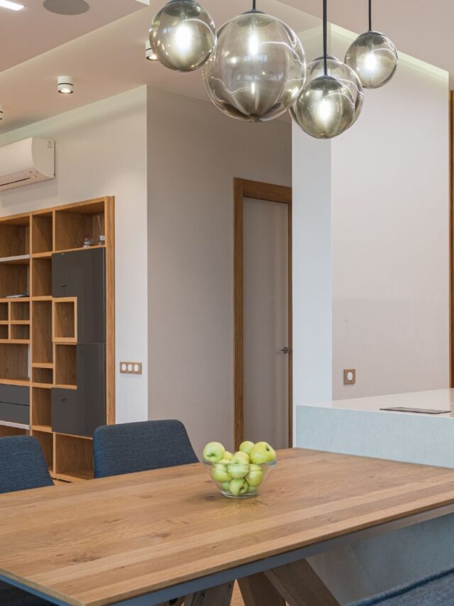 4 BHK Flat Near a Metro Station