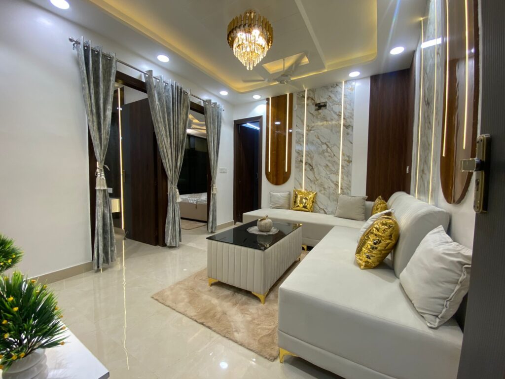 2 BHK Flat in Delhi Uttam Nagar 