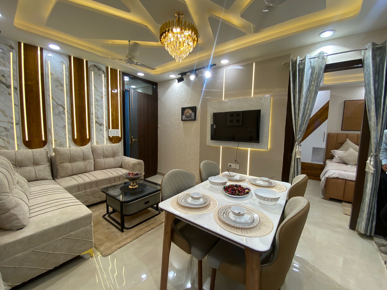 2 BHK Flat in Uttam Nagar