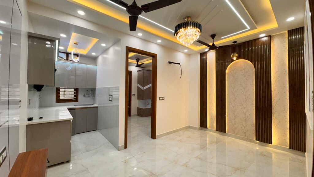 2 bhk flat in uttam nagar
