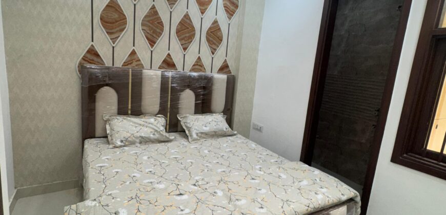 2BHK Flat in Shrichand Park, Uttam Nagar