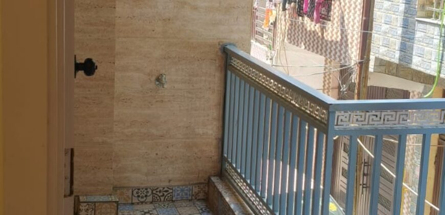 Modern 3 BHK Flat with Lift, Car Parking & Common Roof | Prime Location in Delhi