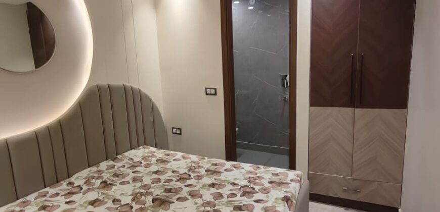 Front Side 2 BHK Flat in S Block Mohan Garden – 50 Gaj Home on 180 Gaj Plot