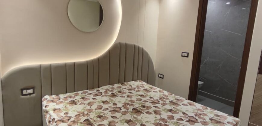 Front Side 2 BHK Flat in S Block Mohan Garden – 50 Gaj Home on 180 Gaj Plot