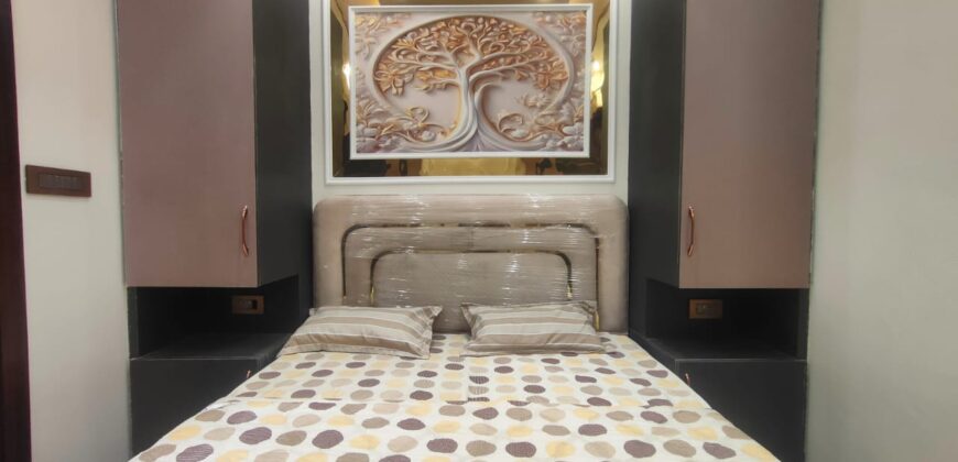 2 BHK Ready-to-Move Flat Near Hari krishna Public School, Delhi