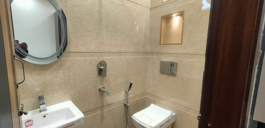 2 BHK Ready-to-Move Flat Near Hari krishna Public School, Delhi