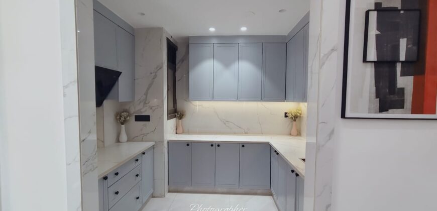 Spacious 4 BHK Flat in Mohan Garden Near Nawada Metro | Premium 4 BHK Flat