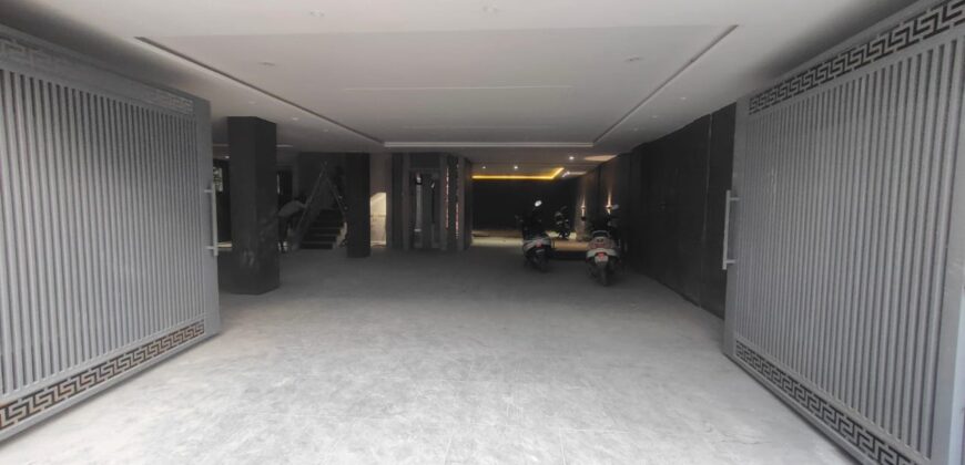 Premium 3 BHK Flat for Sale in West Delhi | Metro Connectivity