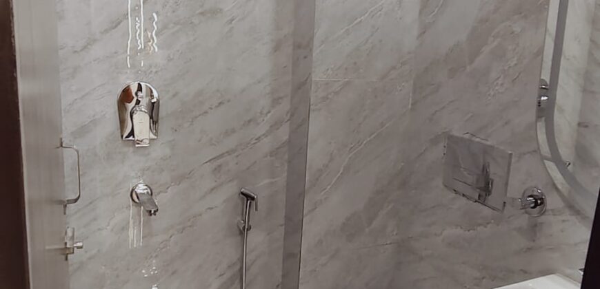 Beautiful 2 BHK Front Side Flat for Sale in Mohan Garden Near Happy Chowk