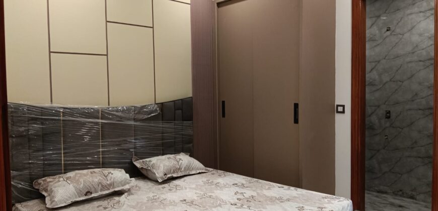 3 BHK Front Side Flat on Gurudwara Road | Prime West Delhi Location