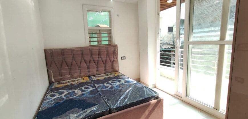 Spacious 3 BHK Flat in Mohan Garden | Premium Family Home