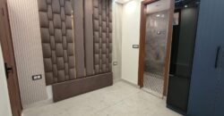 Modern 3 BHK Flat with Lift & Parking in Mohan Garden