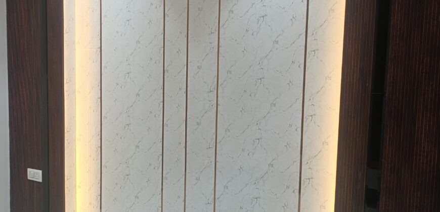 Independent 4BHK Flat in Bharat Vihar, Old Palam Road | Near Sec-14 Dwarka Metro