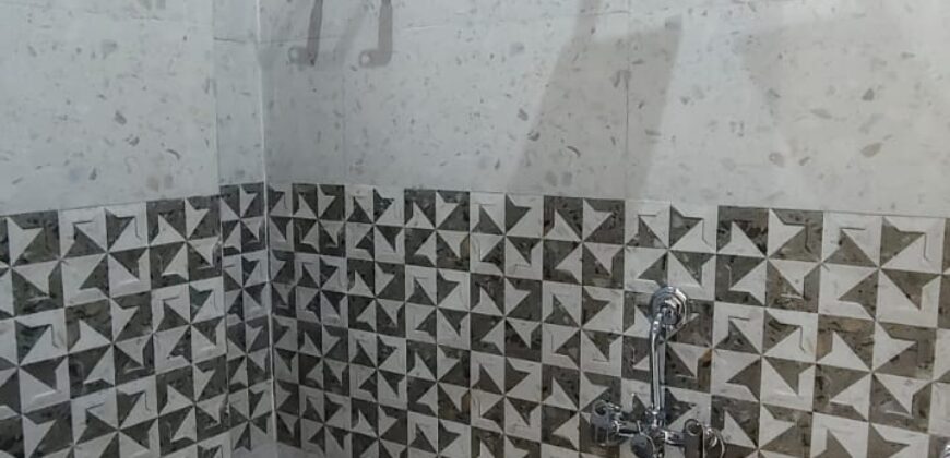 Prime Location 2 BHK Flat in Uttam Nagar West Delhi