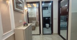 Affordable 3 BHK Flat in Uttam Nagar Near Dwarka Mor Metro