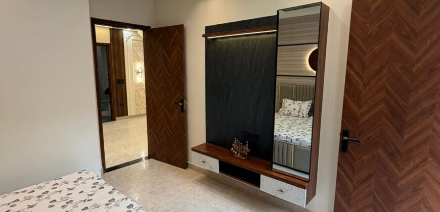 Spacious 1BHK Flat in West Delhi | Ready-to-Move Home