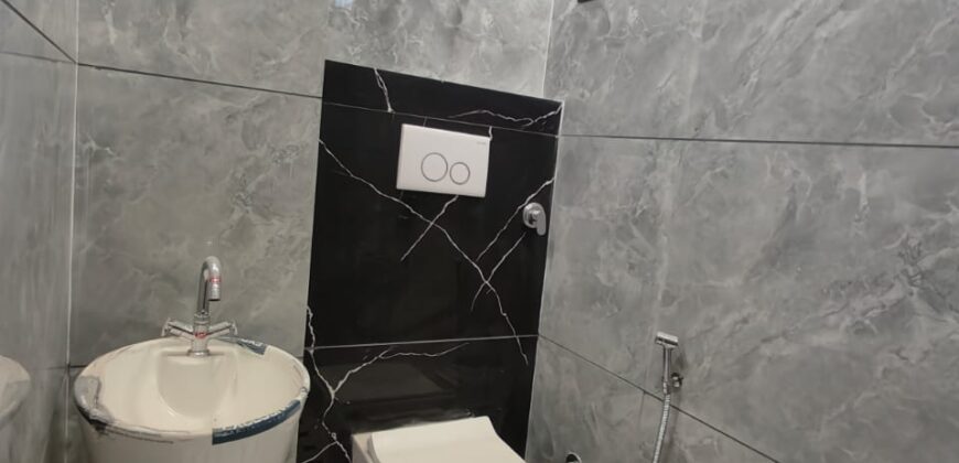 3 bhk flat in uttam nagar for sale