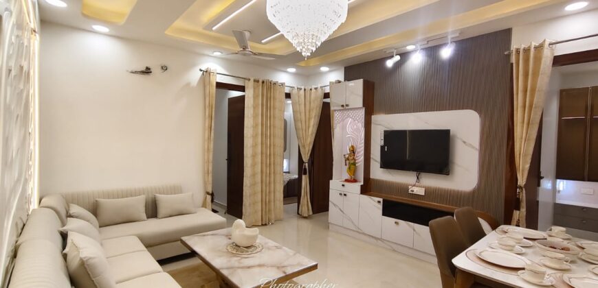 Front-Side L-Corner 4 BHK Flat for Sale in Uttam Nagar, Delhi – Prime Location