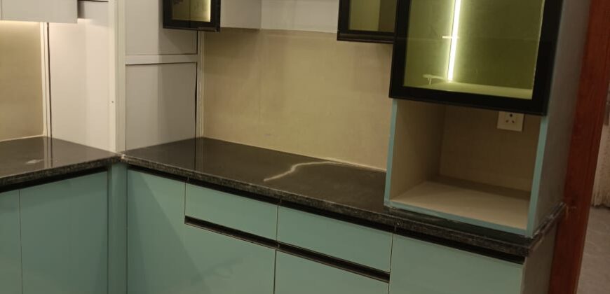 Premium L-Type 4 BHK Flat for Sale in Suraj Vihar, Dwarka, Delhi