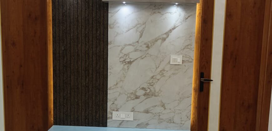 Premium L-Type 4 BHK Flat for Sale in Suraj Vihar, Dwarka, Delhi