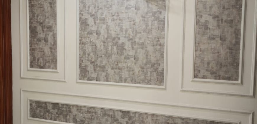 Spacious 4 BHK Flat in Dwarka, Delhi | Close to Tara Nagar, Old Palam