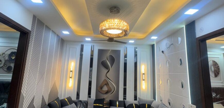 Front Side 2 BHK Flat for Sale in Vipin Garden, Dwarka Mor, Delhi