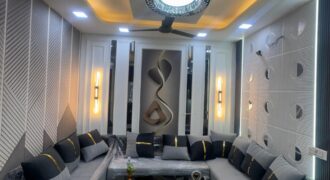 Front Side 2 BHK Flat for Sale in Vipin Garden, Dwarka Mor, Delhi