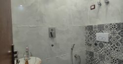 Spacious 3 BHK Flat with Common Terrace Garden in Delhi