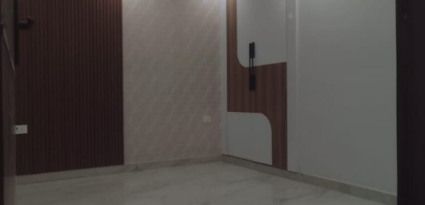 3 BHK Independent Flat in Delhi | Best Location