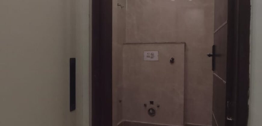 3 BHK Independent Flat in Delhi | Best Location