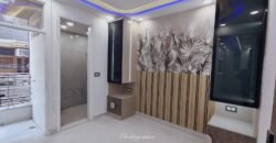 Front Side 3 BHK Flat in Uttam Nagar with Lift & Car Parking