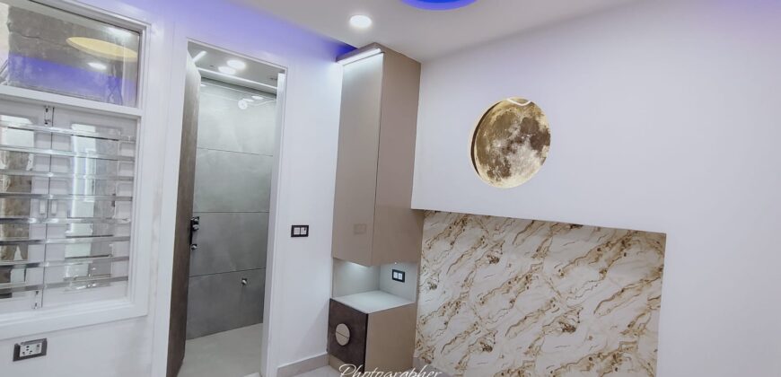 1 BHK Flat for Sale in Mohan Garden, Dwarka Mor – Affordable & Ready to Move