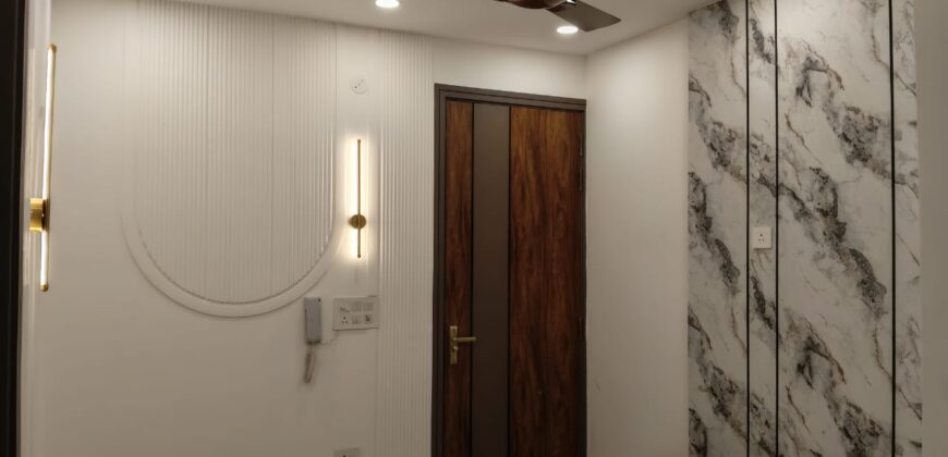 2 BHK Flat for Sale in Vipin Garden, Dwarka Mor, Delhi