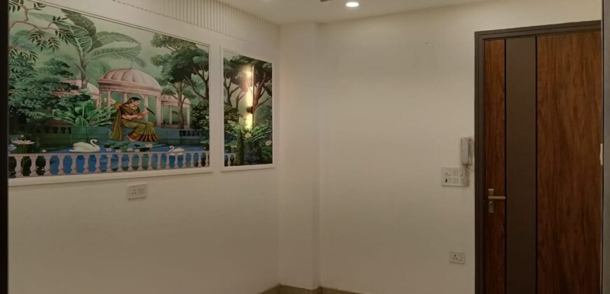 3 BHK Flat in Vipin Garden, Dwarka Mor, Delhi – Visit Now