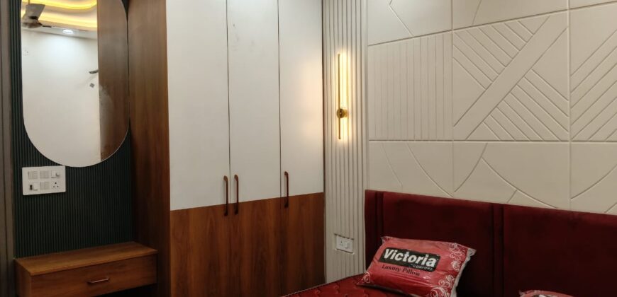 3 BHK Flat in Vipin Garden, Dwarka Mor, Delhi – Visit Now