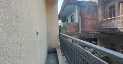 Spacious L-Type 3 BHK Flat in Om Vihar Phase 1, Uttam Nagar, Delhi